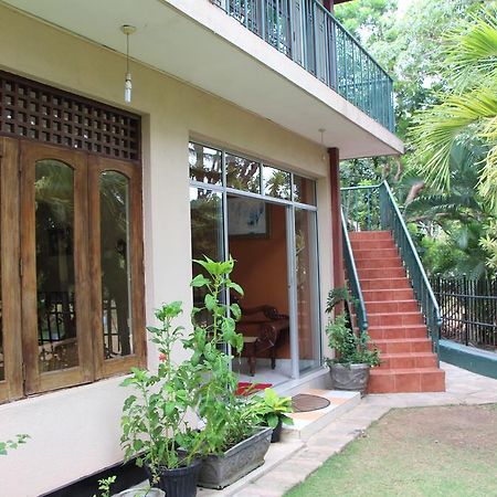 Colombo Airport Homestay Gampaha Esterno foto